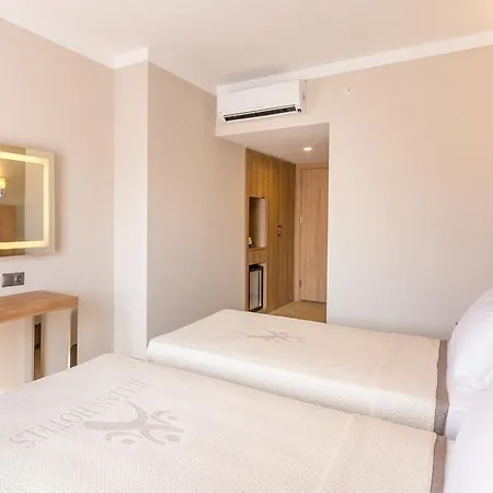 Ada Julian (adults Only) 4* Μαρμαρίς