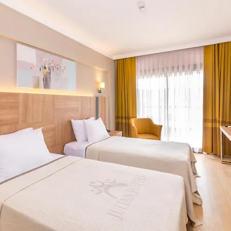 Hotel Ada Julian 4*