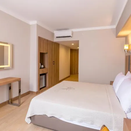 Ada Julian (adults Only) Otel 4*