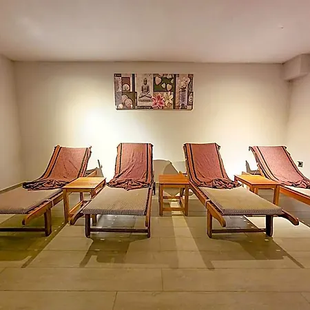 Hotel Ada Julian (adults Only) 4*