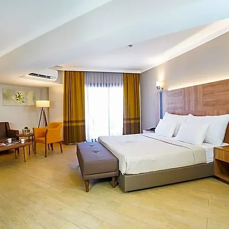 Hotel Ada Julian (adults Only) 4*