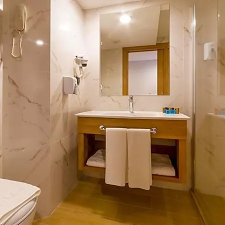 Ada Julian (adults Only) Hotel