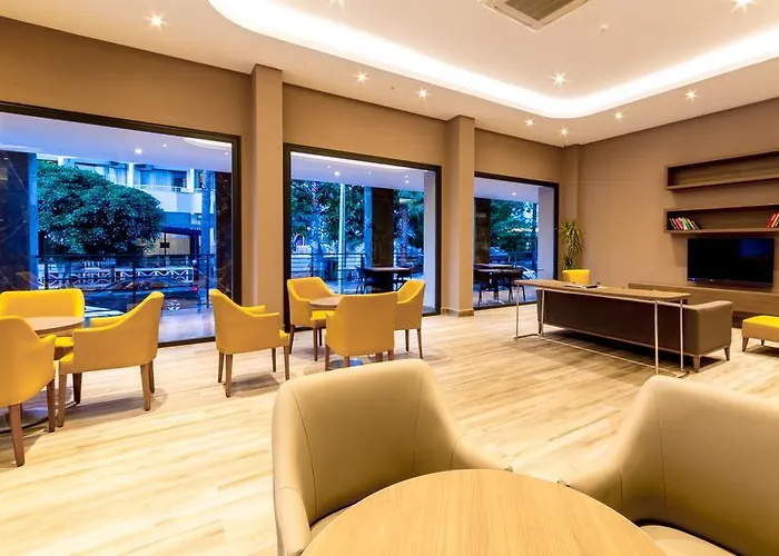 Ada Julian (adults Only) 酒店 马尔马里斯