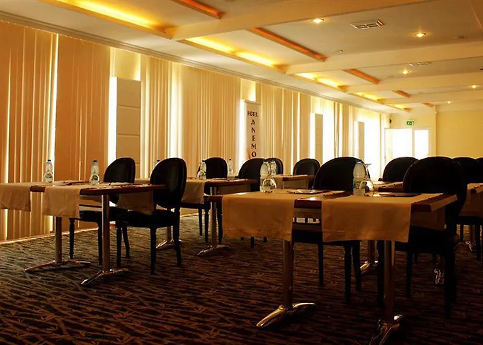 Ada Julian (adults Only) 酒店